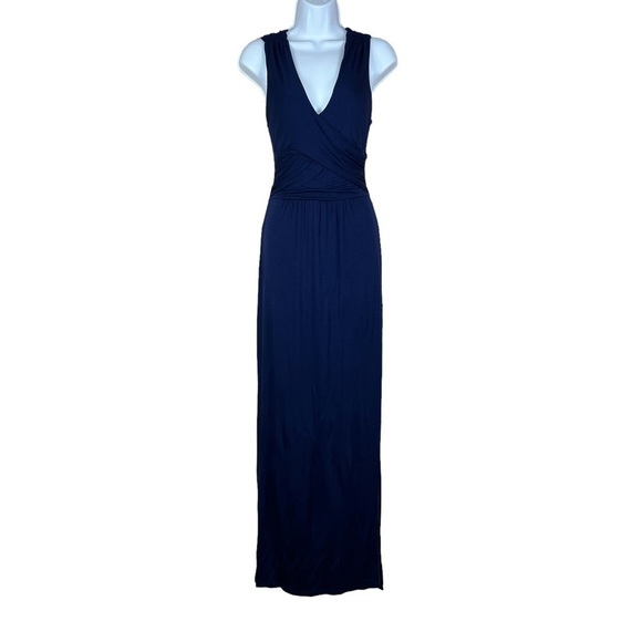 NEW Akiko Blue Maxi Dress Sleeveless Stretch Open Back Sleeveless Event Formal - Picture 1 of 12